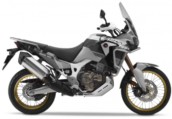 Africa Twin 750 uitlaat