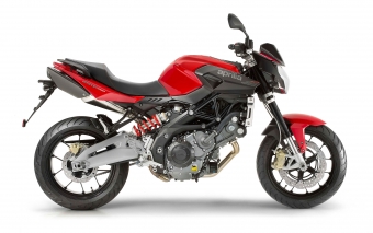 APRILIA-Shiver-750-uitlaat