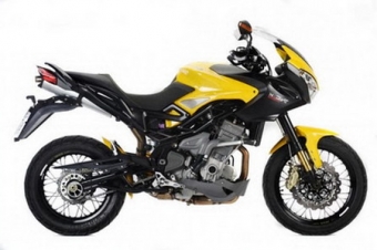 Benelli TRE K 1130 uitlaat.jpg