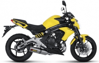 Kawasaki ER 6 N  F uitlaat.jpg