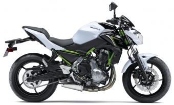 kawasaki Z 650 uitlaat