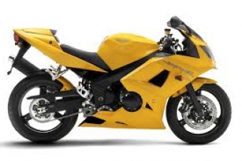 Triumph Daytona 650 uitlaat