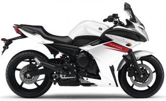 Yamaha - Xj 6  Diversion uitlaat