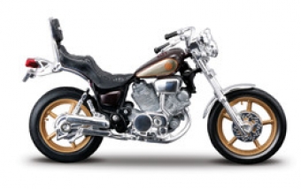 Yamaha XV 1000 Virago uitlaat