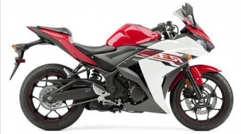 Yamaha YZF-R25 uitlaat